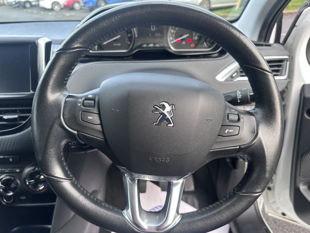 Used Peugeot 208 2017 for sale - 76751181: Photo 20