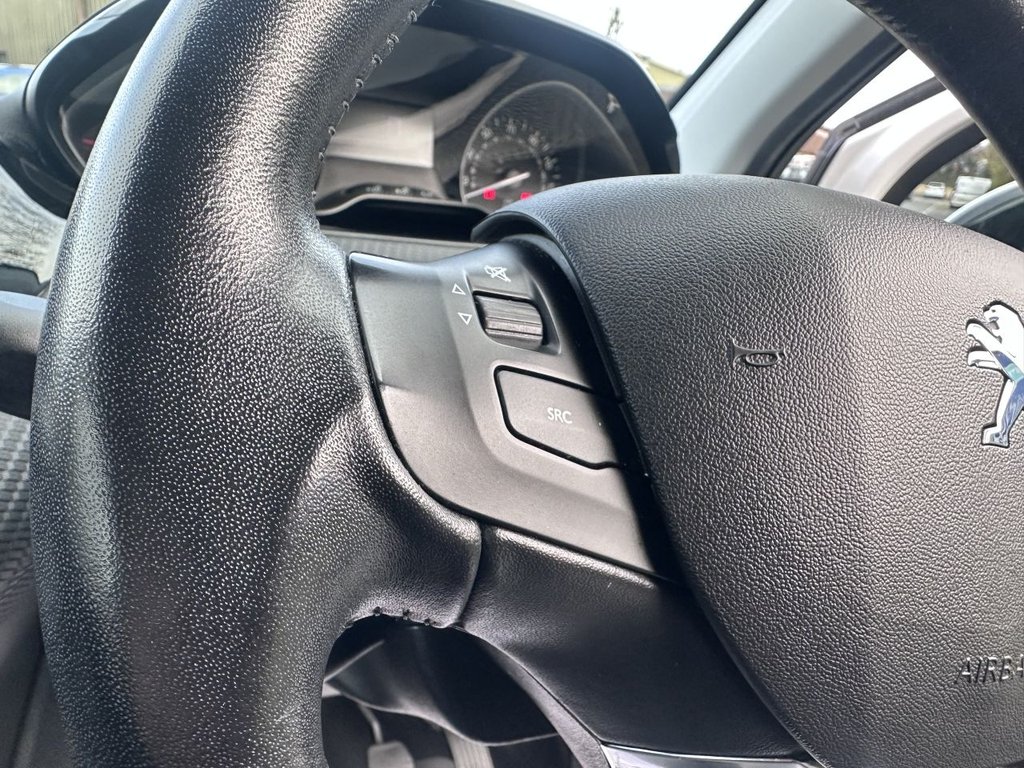 Used Peugeot 208 2017 for sale - 76751181: Photo 21