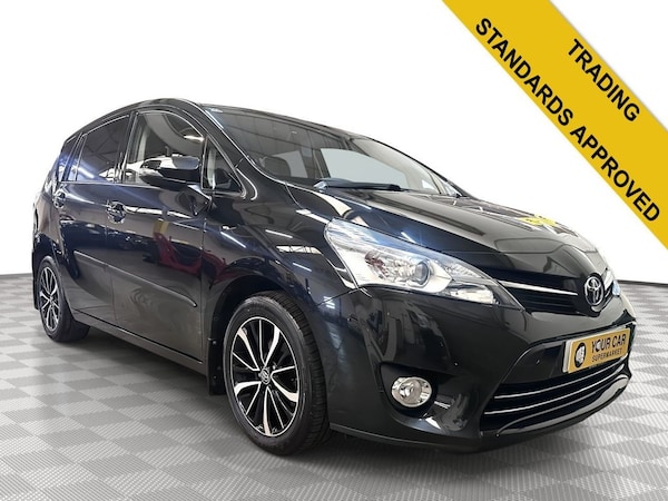 Used Toyota Verso 2017 for sale - 76234355: Photo 2