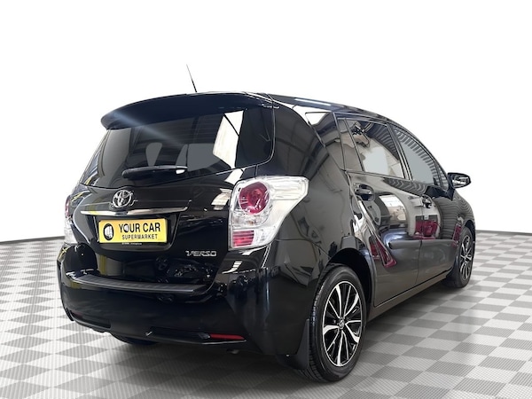 Used Toyota Verso 2017 for sale - 76234355: Photo 8