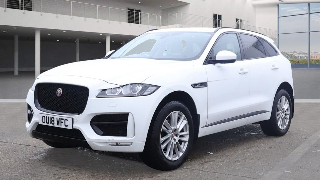 Used Jaguar F-Pace 2018 for sale - 76698624: Photo 2