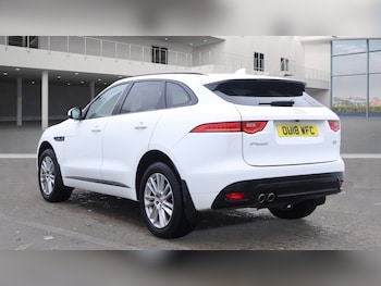 Used Jaguar F-Pace 2018 for sale - 76698624: Photo