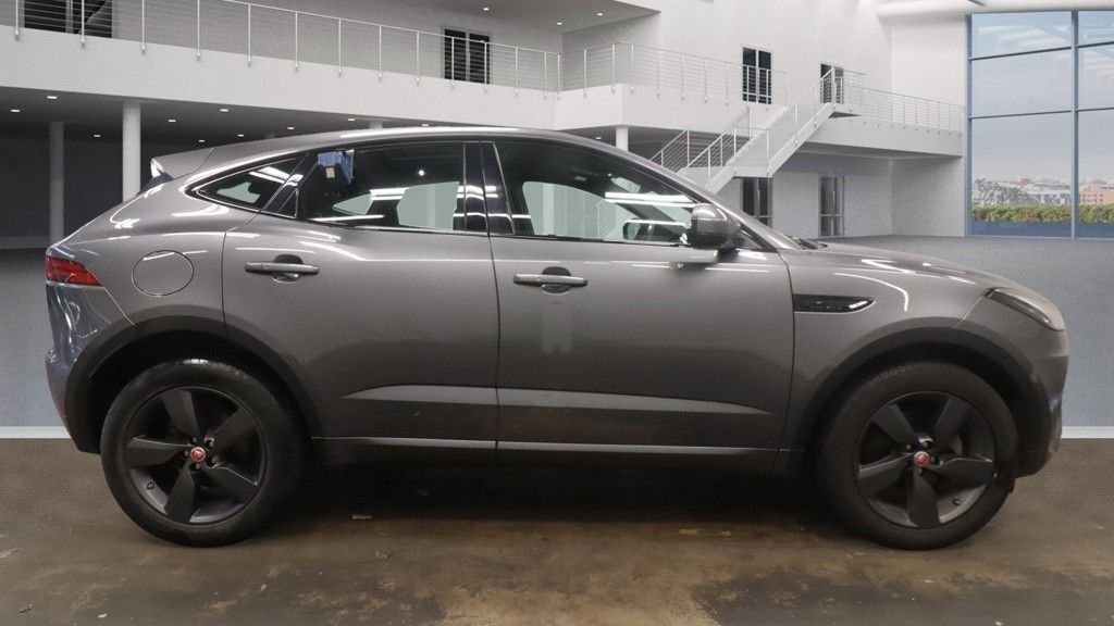 Used Jaguar E-Pace 2020 for sale - 76345520: Photo 5