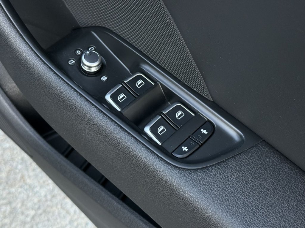 Used Audi A3 2015 for sale - 77805884: Photo 24