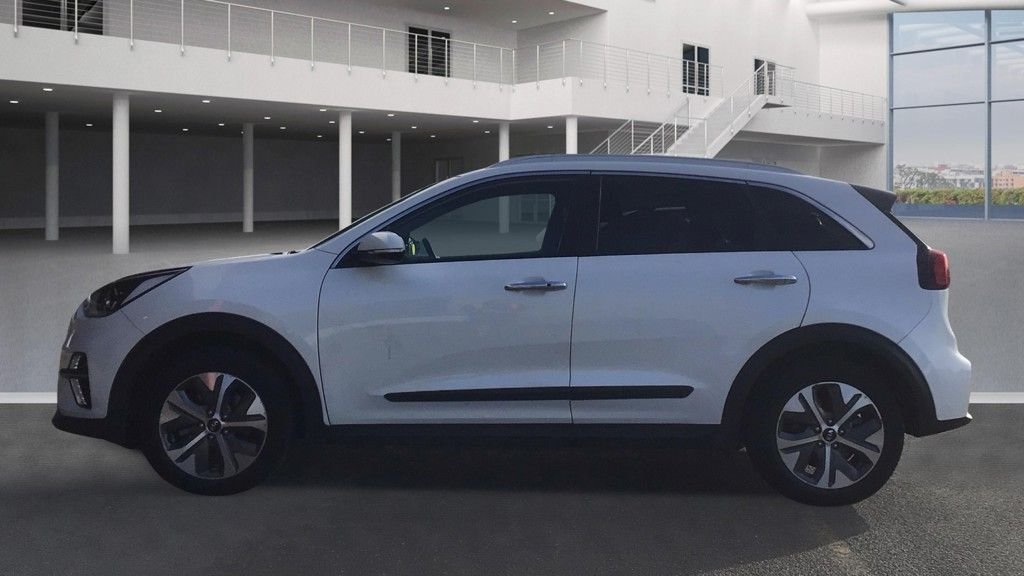 Used Kia Niro 2021 for sale - 76482351: Photo 6