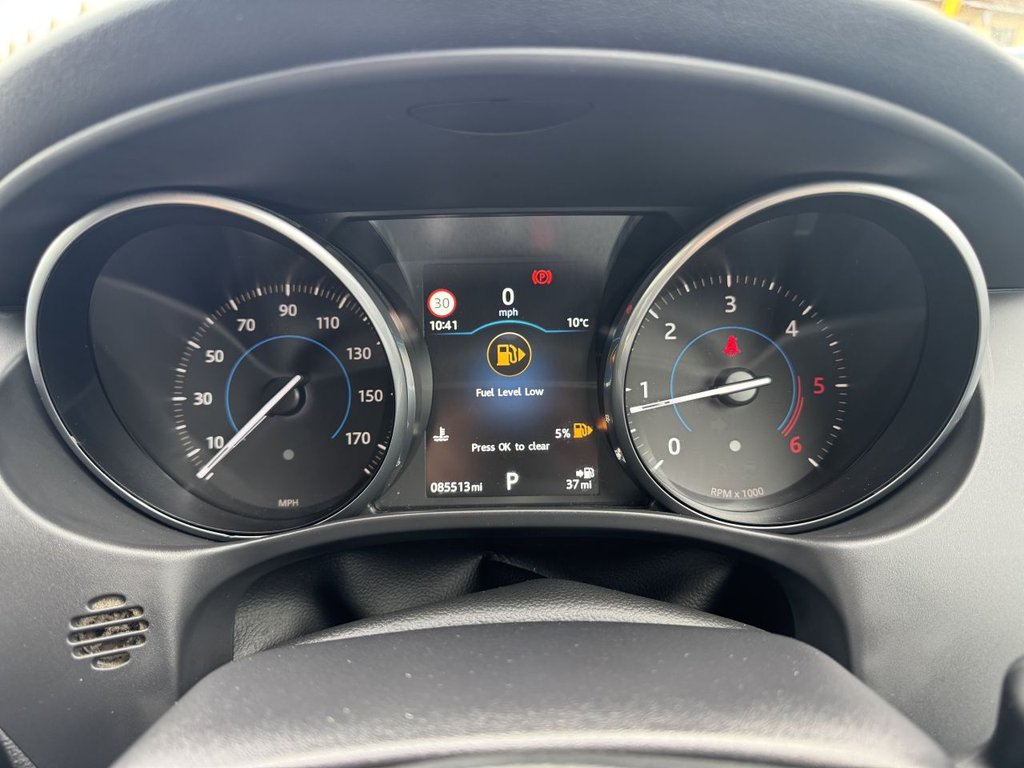 Used Jaguar XE 2016 for sale - 77806063: Photo 12