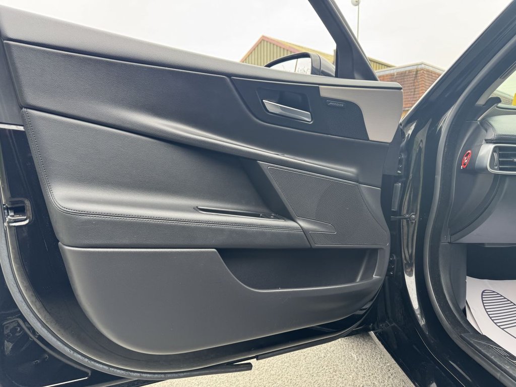 Used Jaguar XE 2016 for sale - 77806063: Photo 13