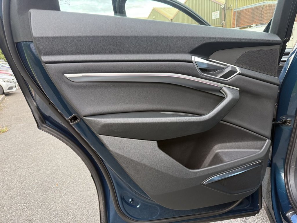 Used Audi e-tron 2020 for sale - 76168201: Photo 27