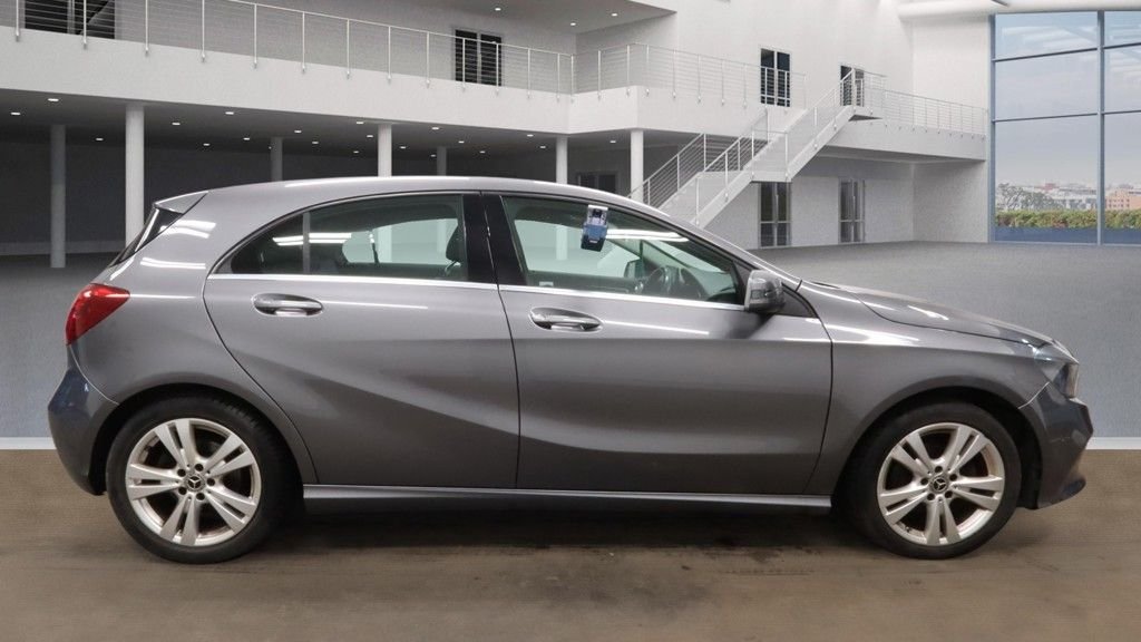 Used Mercedes-Benz A-Class 2017 for sale - 77937163: Photo 5
