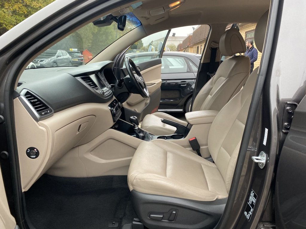 Used Hyundai TUCSON 2017 for sale - 77009677: Photo 18