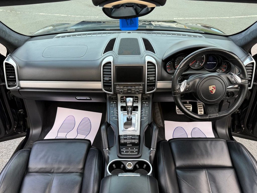 Used Porsche Cayenne 2011 for sale - 77009707: Photo 11