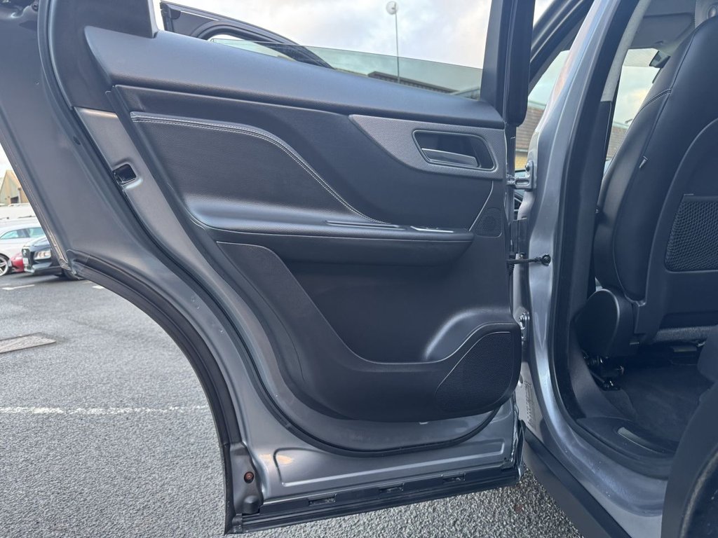 Used Jaguar F-Pace 2019 for sale - 77006978: Photo 15