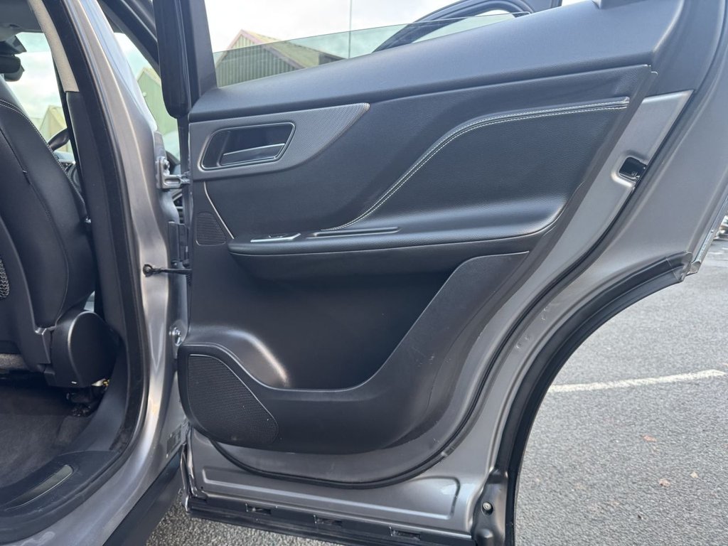 Used Jaguar F-Pace 2019 for sale - 77006978: Photo 17