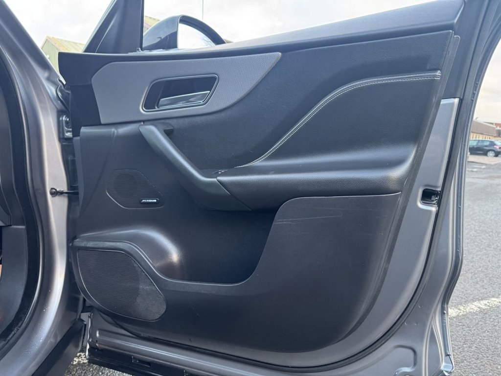 Used Jaguar F-Pace 2019 for sale - 77006978: Photo 18