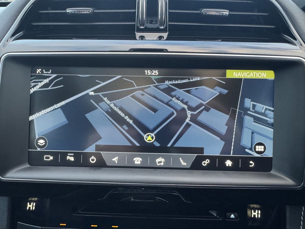 Used Jaguar F-Pace 2019 for sale - 77006978: Photo 38