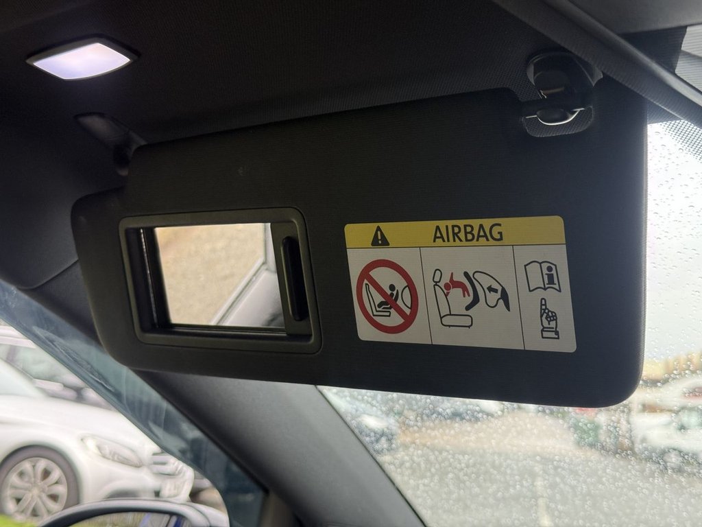 Used Volkswagen Golf 2017 for sale - 77806397: Photo 19