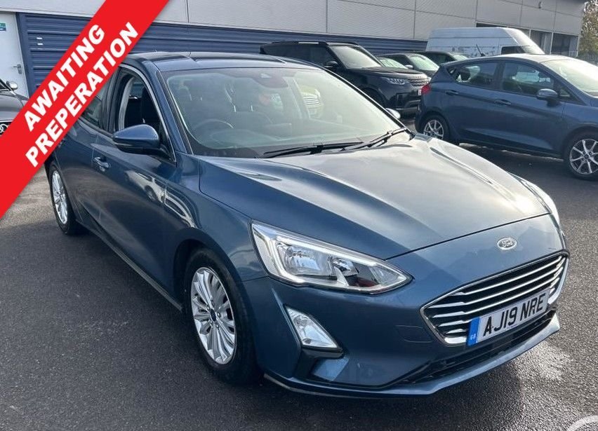 Used Ford Focus 2019 for sale - 76429778: Photo 1