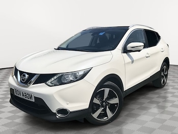 Used Nissan Qashqai 2015 for sale - 79209611: Photo