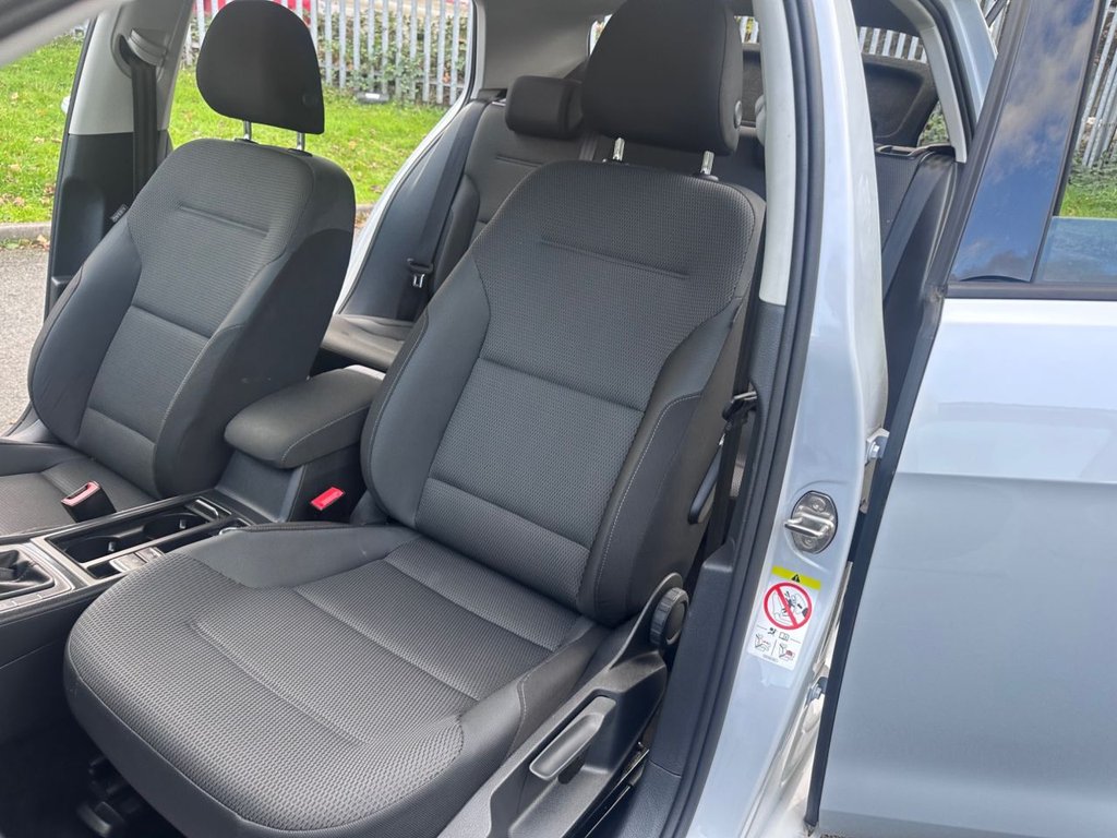 Used Volkswagen Golf 2018 for sale - 77009710: Photo 15