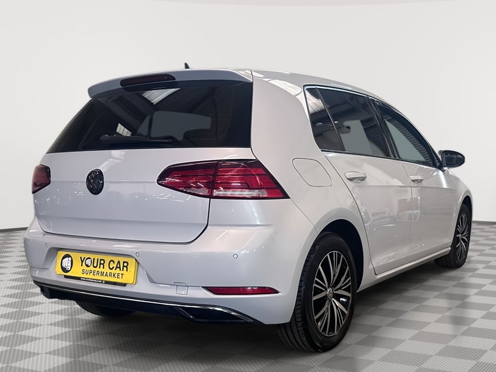 Used Volkswagen Golf 2018 for sale - 77009710: Photo 9