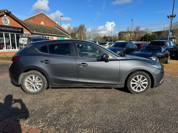 Used Mazda Mazda3 2016 for sale - 76234425: Photo 3