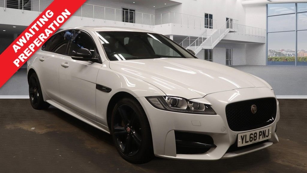 Used Jaguar XF 2018 for sale - 76740288: Photo 1