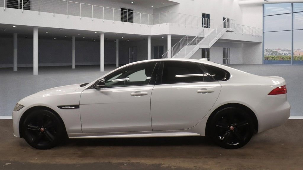 Used Jaguar XF 2018 for sale - 76740288: Photo 12