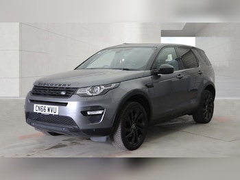 Used Land Rover Discovery Sport 2016 for sale - 79276289: Photo
