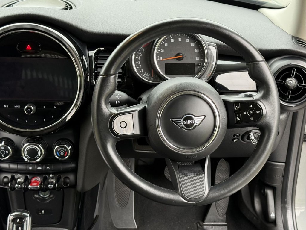 Used MINI Hatch 2021 for sale - 76245513: Photo 13