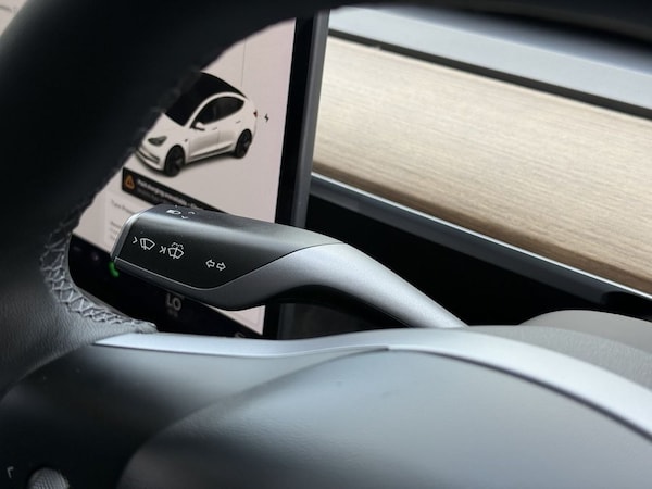 Used Tesla Model 3 2021 for sale - 76234339: Photo 25