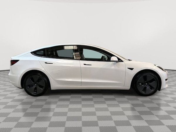 Used Tesla Model 3 2021 for sale - 76234339: Photo 6