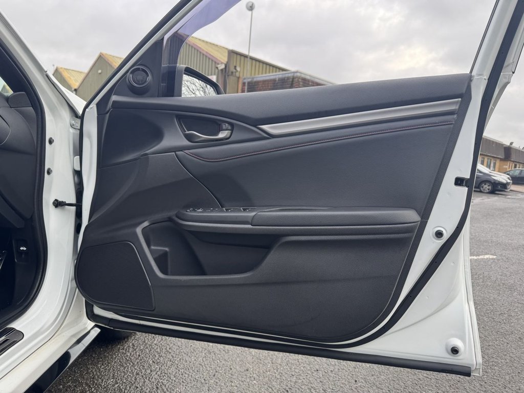 Used Honda Civic 2019 for sale - 77806297: Photo 11