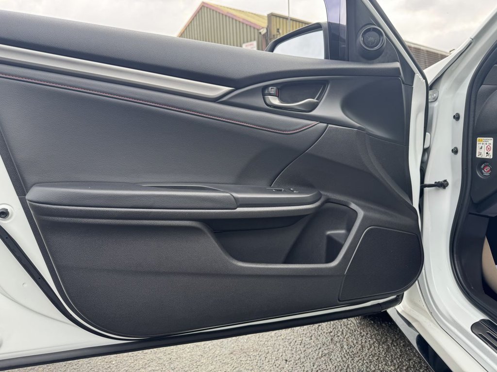 Used Honda Civic 2019 for sale - 77806297: Photo 14