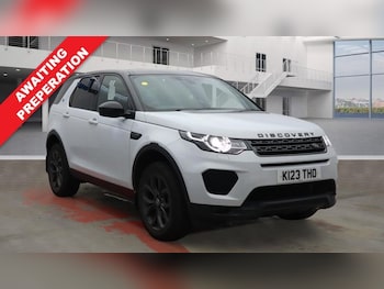 Land Rover Discovery Sport feature image