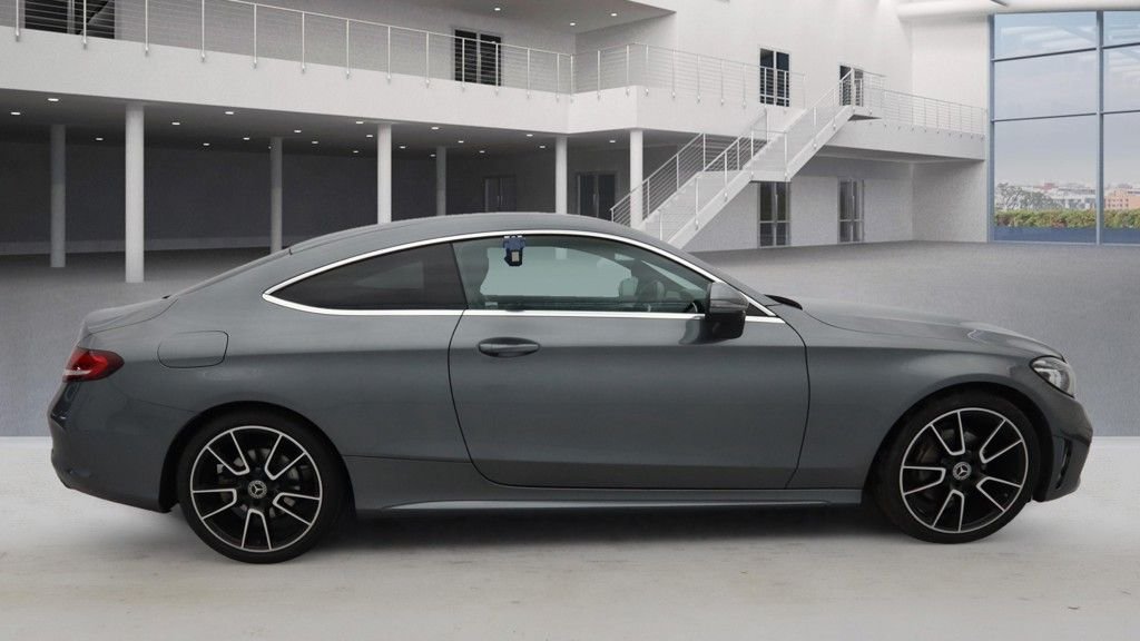 Used Mercedes-Benz C Class 2020 for sale - 77009793: Photo 4