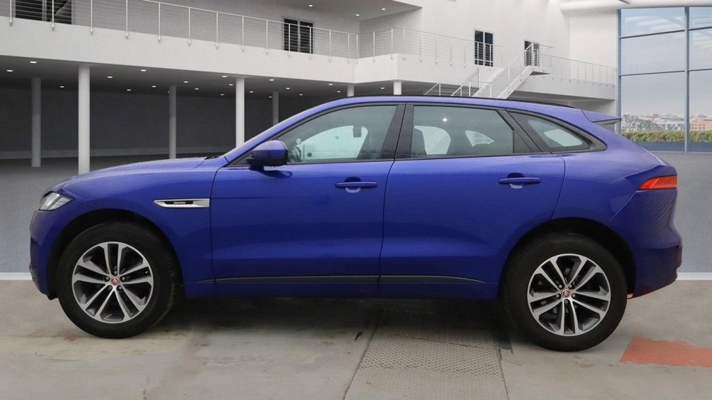 Used Jaguar F-Pace 2018 for sale - 76429773: Photo 6