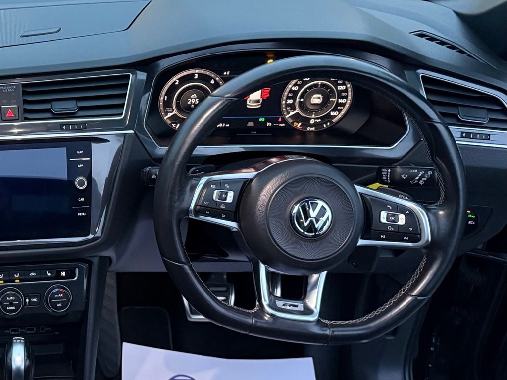 Used Volkswagen Tiguan 2018 for sale - 76234345: Photo 12