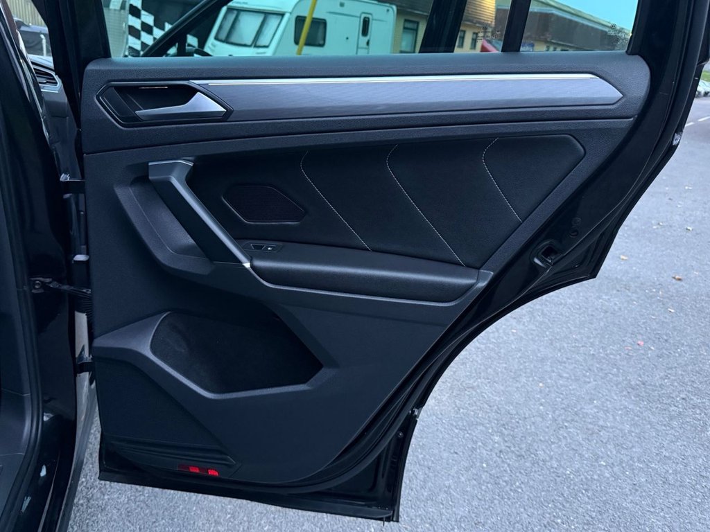 Used Volkswagen Tiguan 2018 for sale - 76234345: Photo 21