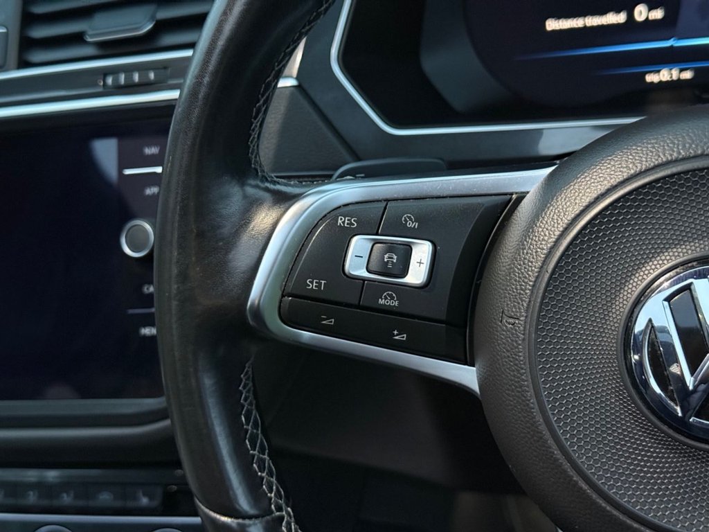 Used Volkswagen Tiguan 2018 for sale - 76234345: Photo 25