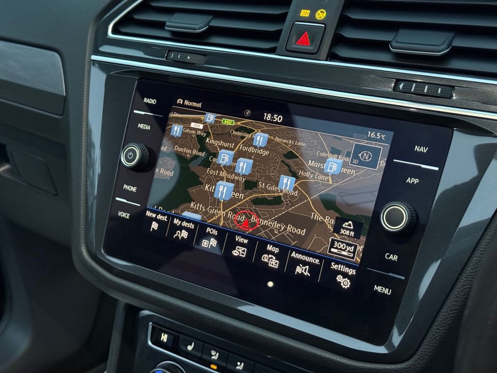 Used Volkswagen Tiguan 2018 for sale - 76234345: Photo 31