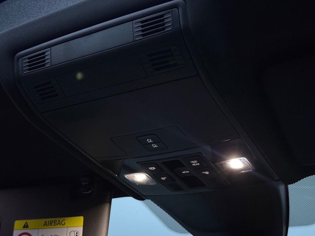 Used Volkswagen Tiguan 2018 for sale - 76234345: Photo 38