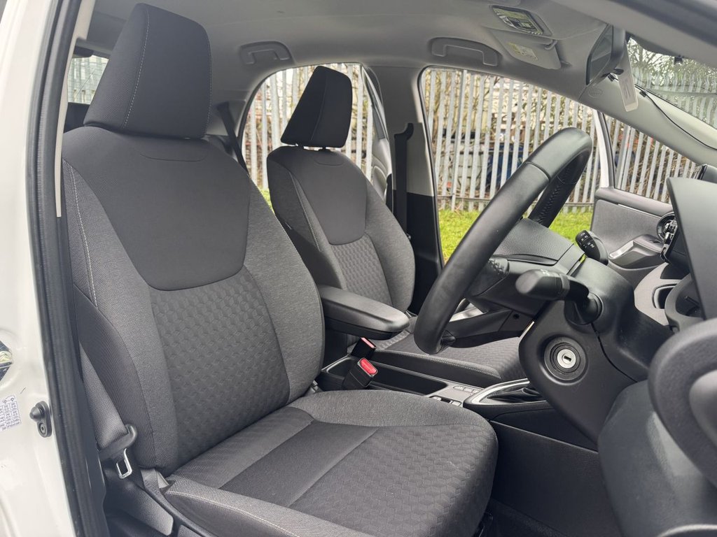 Used Toyota Yaris 2022 for sale - 77009783: Photo 11