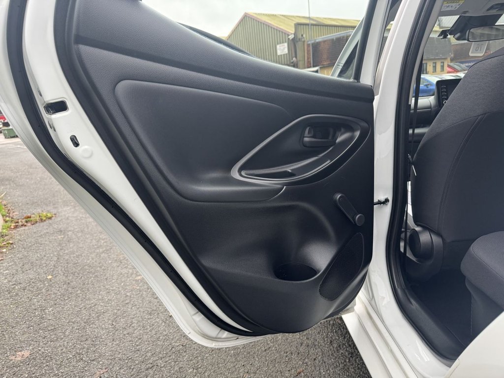 Used Toyota Yaris 2022 for sale - 77009783: Photo 16