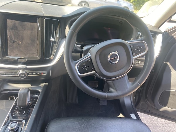 Used Volvo XC60 2021 for sale - 76234336: Photo 12