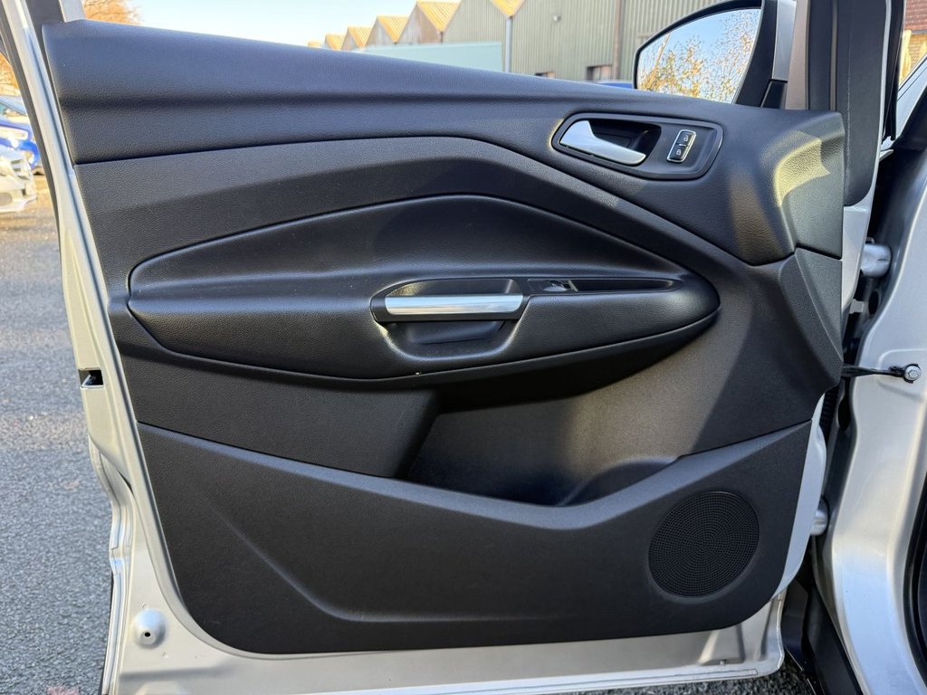 Used Ford Kuga 2016 for sale - 77009750: Photo 16