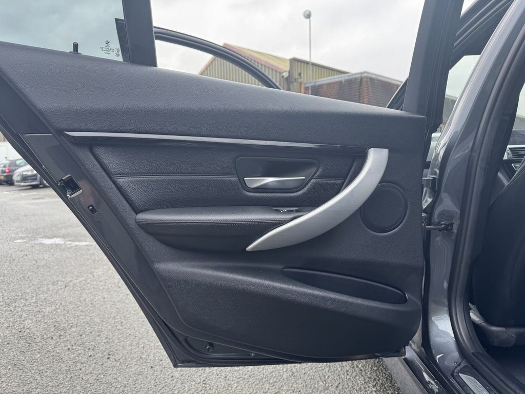 Used BMW 3 Series 2015 for sale - 77806383: Photo 38