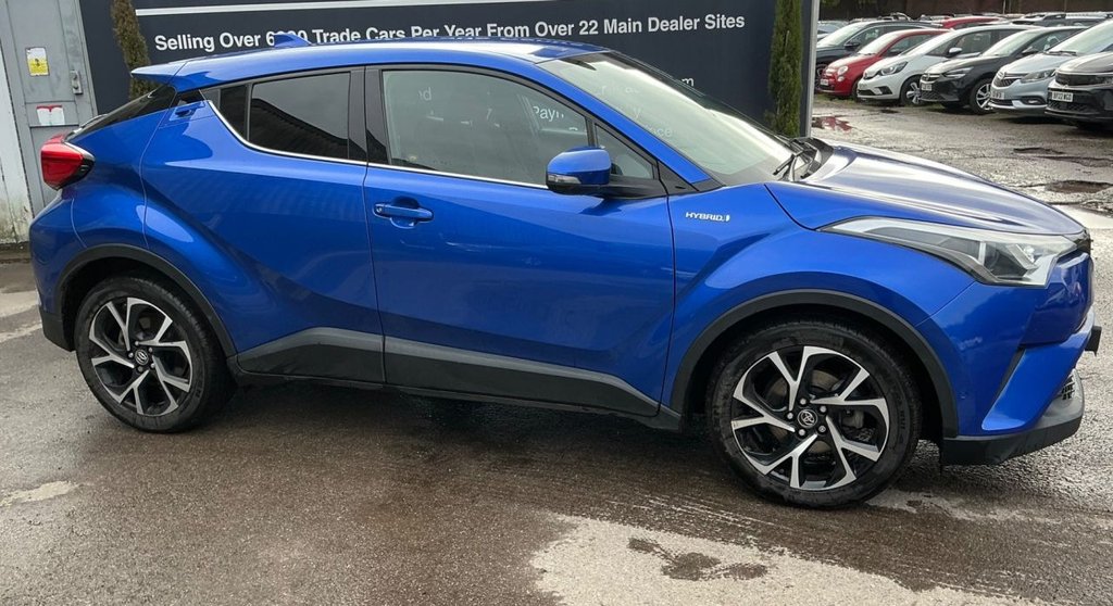 Used Toyota C-HR 2019 for sale - 76482026: Photo 2