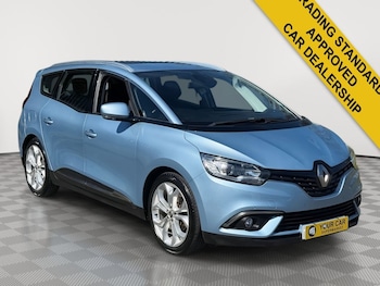 Used Renault Grand Scenic 2018 for sale - 78330271: Photo