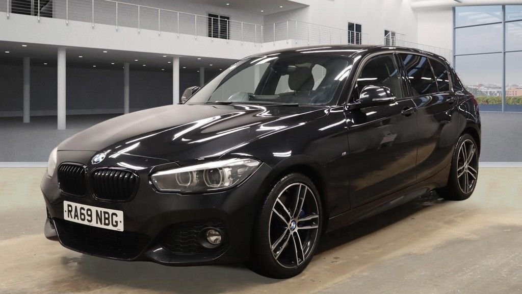 Used BMW 1 Series 2019 for sale - 77153879: Photo 2