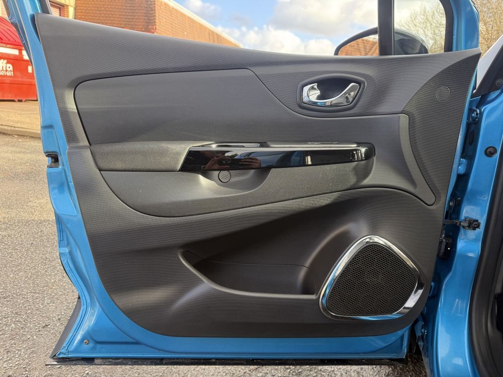 Used Renault Captur 2014 for sale - 77806419: Photo 17